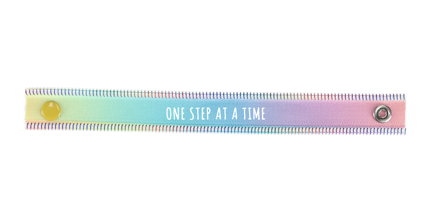 TIE DYE LETRA BLANCA
