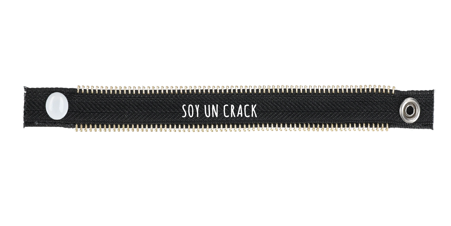 NEGRA SIN STAMP