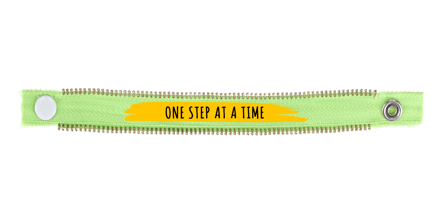 VERDE BOLD STAMP AMARILLO